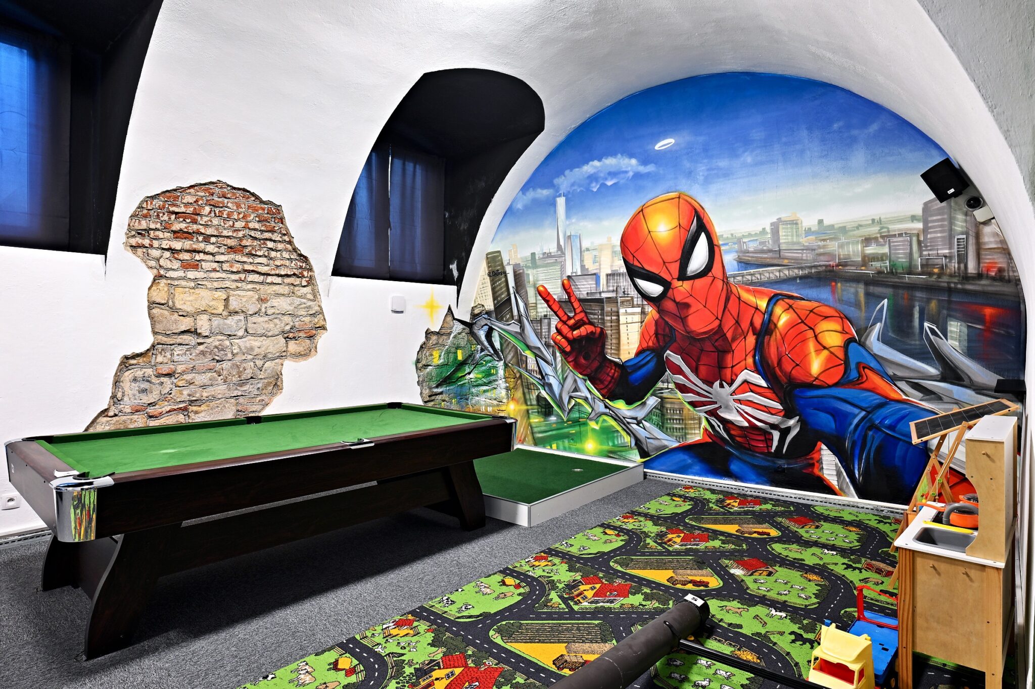 Tematické dráhy adventure minigolfu
